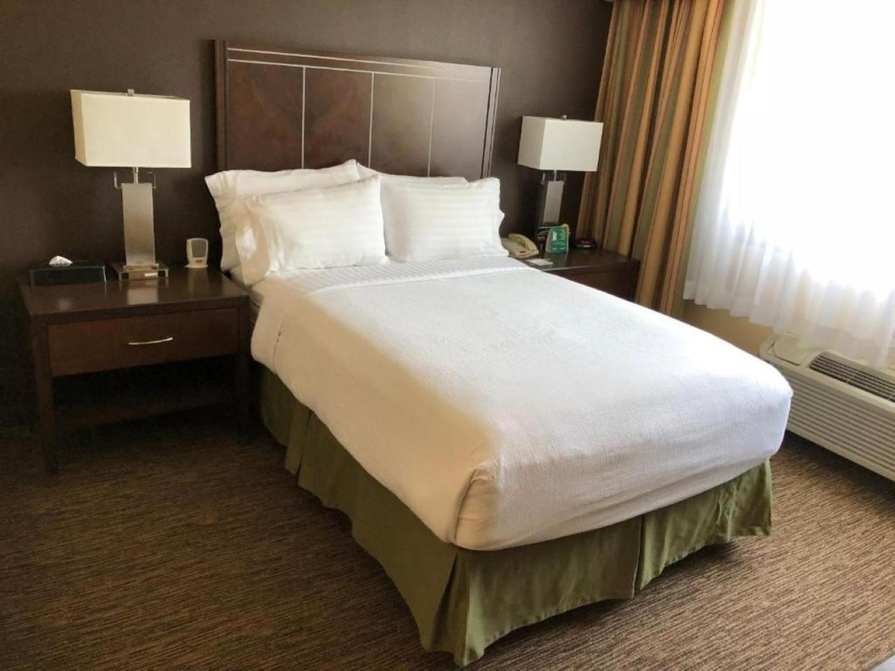 Holiday Inn Hotel & Suites Anaheim, An Ihg Hotel Esterno foto