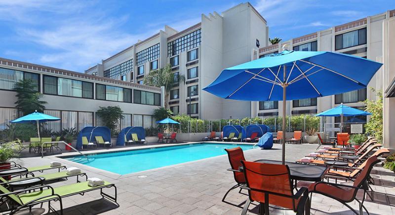 Holiday Inn Hotel & Suites Anaheim, An Ihg Hotel Esterno foto